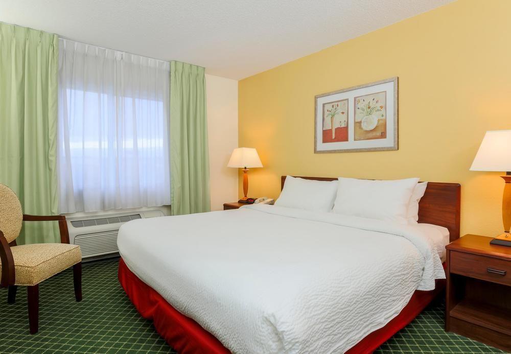 Fairfield Inn Erie Millcreek Mall Екстер'єр фото